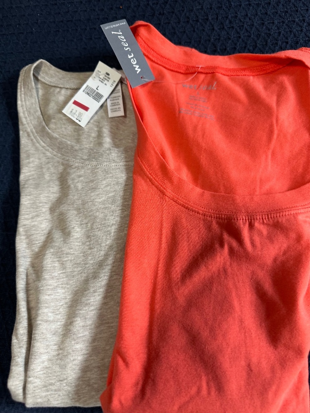 2-Piece Basic Tee Bundle | Wet Seal & Ambiance Apparel Size Large